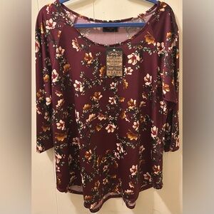 New with tags AMANA size 2X women’s burgundy floral blouse